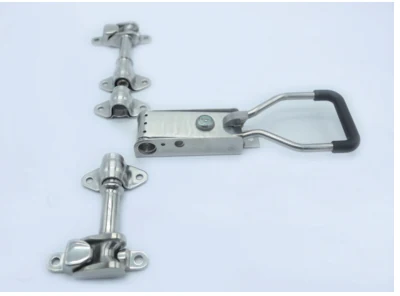 Trailer door gear